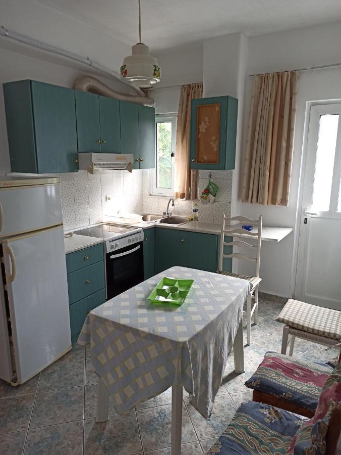 Anastasia - Efthimios Apartments Agios Konstantinos  Eksteriør bilde