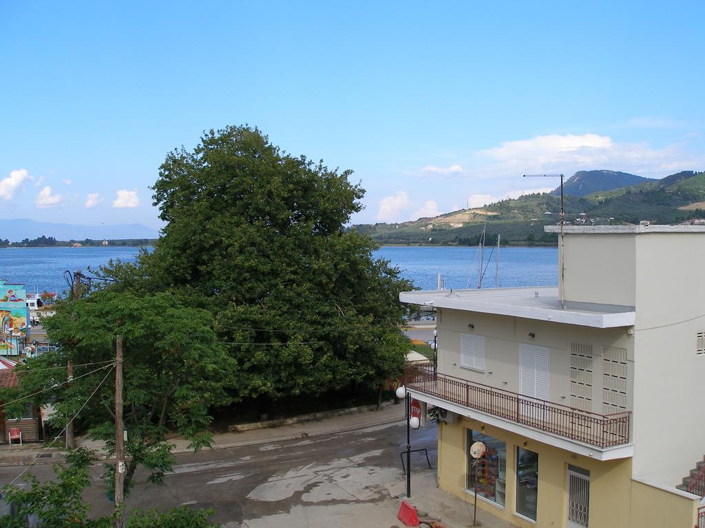 Anastasia - Efthimios Apartments Agios Konstantinos  Eksteriør bilde