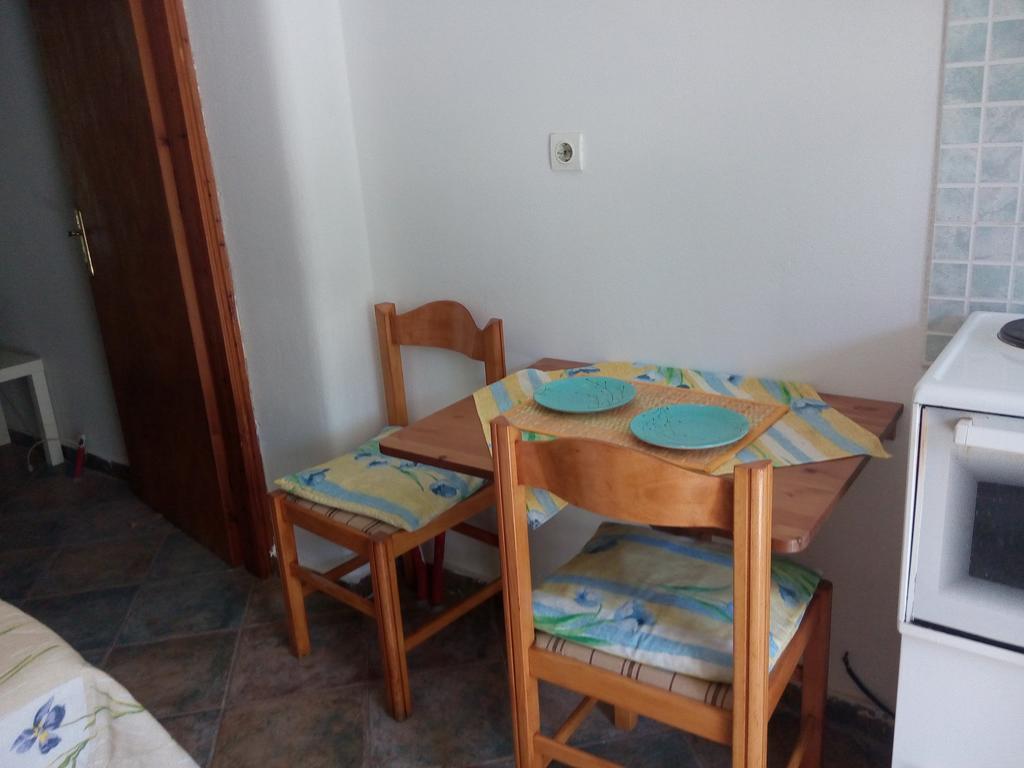 Anastasia - Efthimios Apartments Agios Konstantinos  Eksteriør bilde